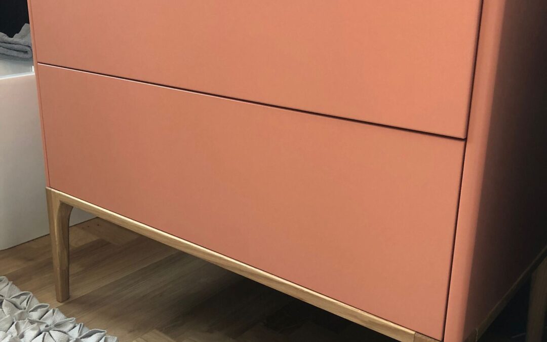 Il mobile bagno colorato by Mobilduenne: l’idea per arredare in modo originale